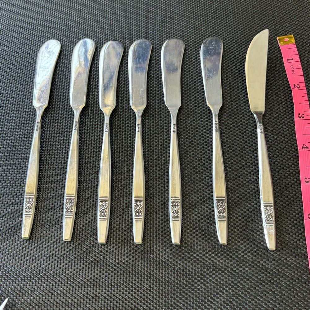 Madeira Stainless Steel‎ Vintage Set of Spreaders Set of 7